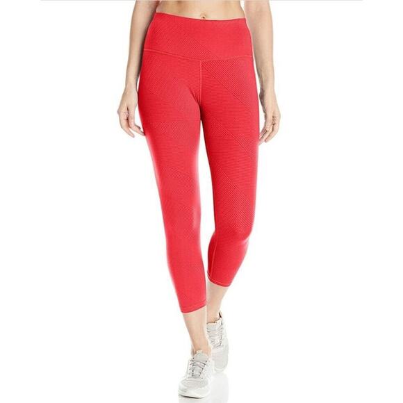 Prana Red Crop Capri Misty Ruched Leggings Pants Womens M Yoga Gym EUC - Picture 2 of 11